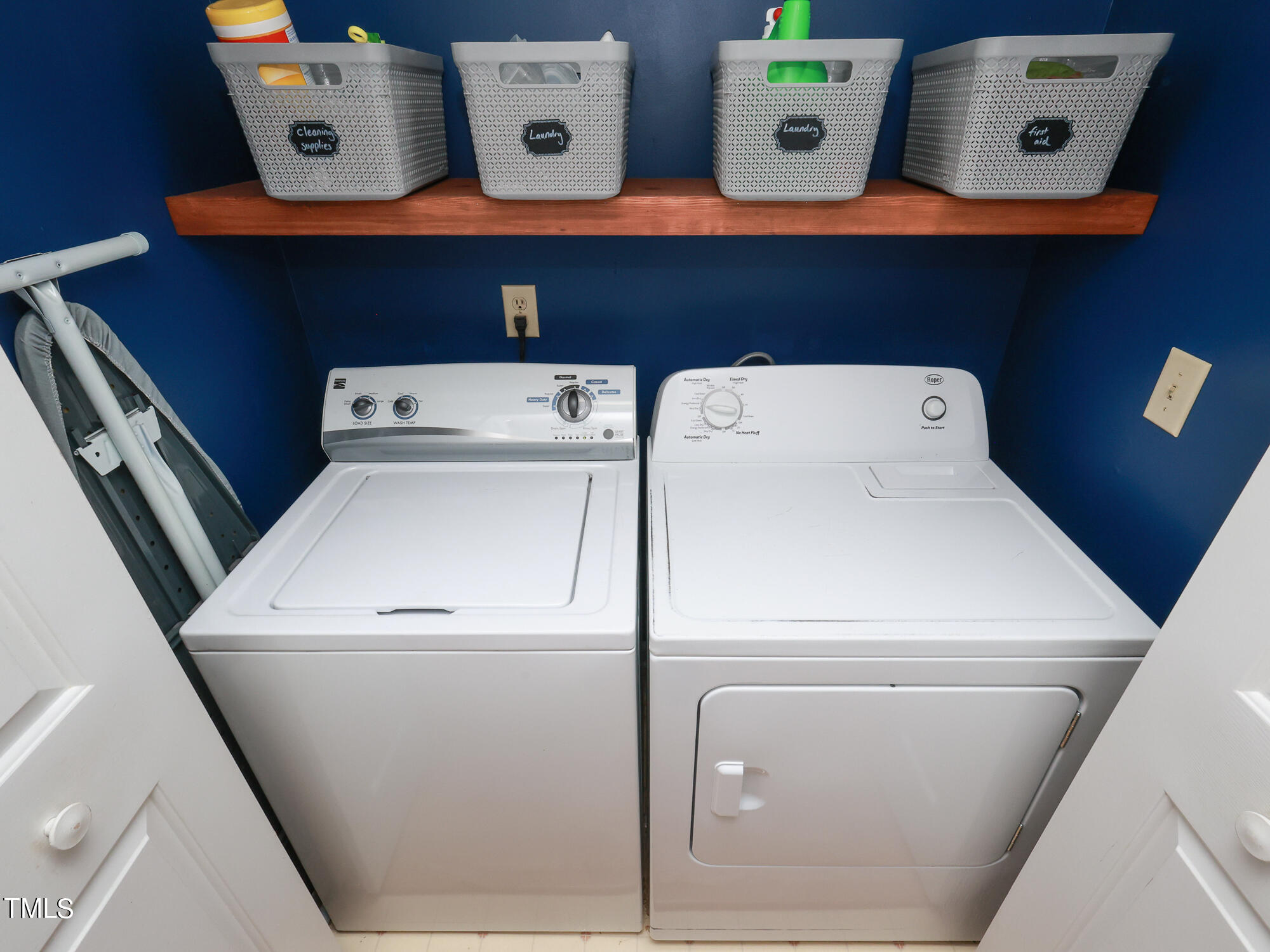 3620 Epperly Court Raleigh, NC 27616 - Photo 36 of 48 047_3620_Epperly_Ct_Laundry