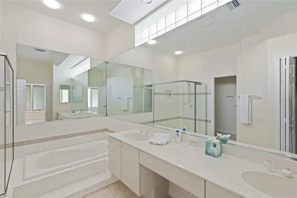 $499,000 | 8628 54th Ave Circle East, Bradenton, FL 34211