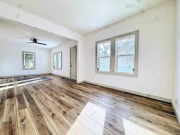 $279,000 | 1702 South Perkins Street, Appleton, WI 54914