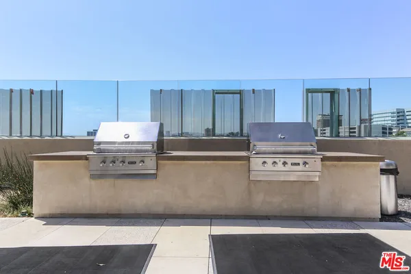 $2,950 | 889 Francisco Street, Unit 2401, Los Angeles, CA 90017
