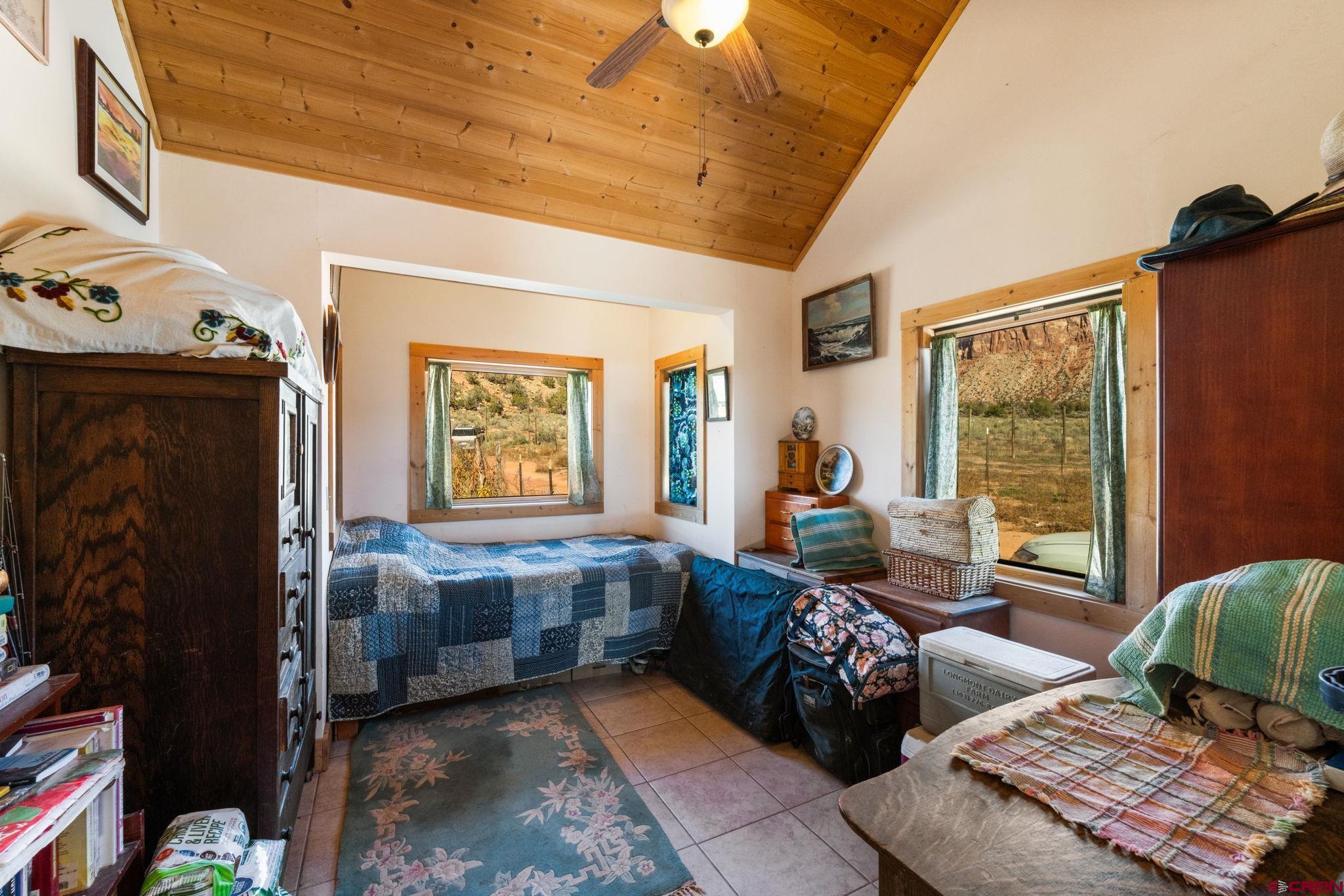 7265 U Road Paradox, CO 81429 - Photo 4 of 21 a living room with furniture and a window