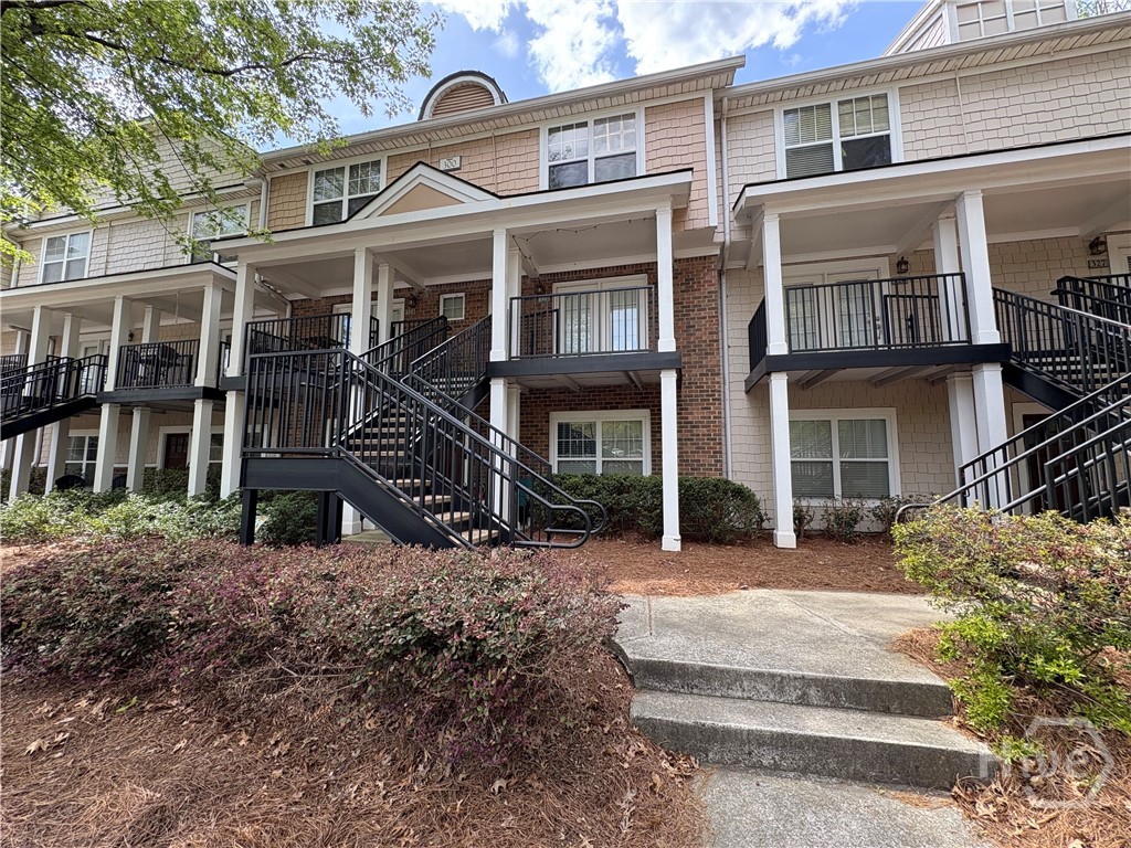 1035 South Barnett Shoals Road, Unit 325 Athens, GA 30605 - Photo 2 of 19 Gallery Image 2