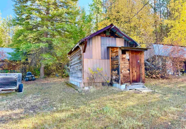 $219,999 | 3629 Sand Creek Road, Kettle Falls, WA 99141