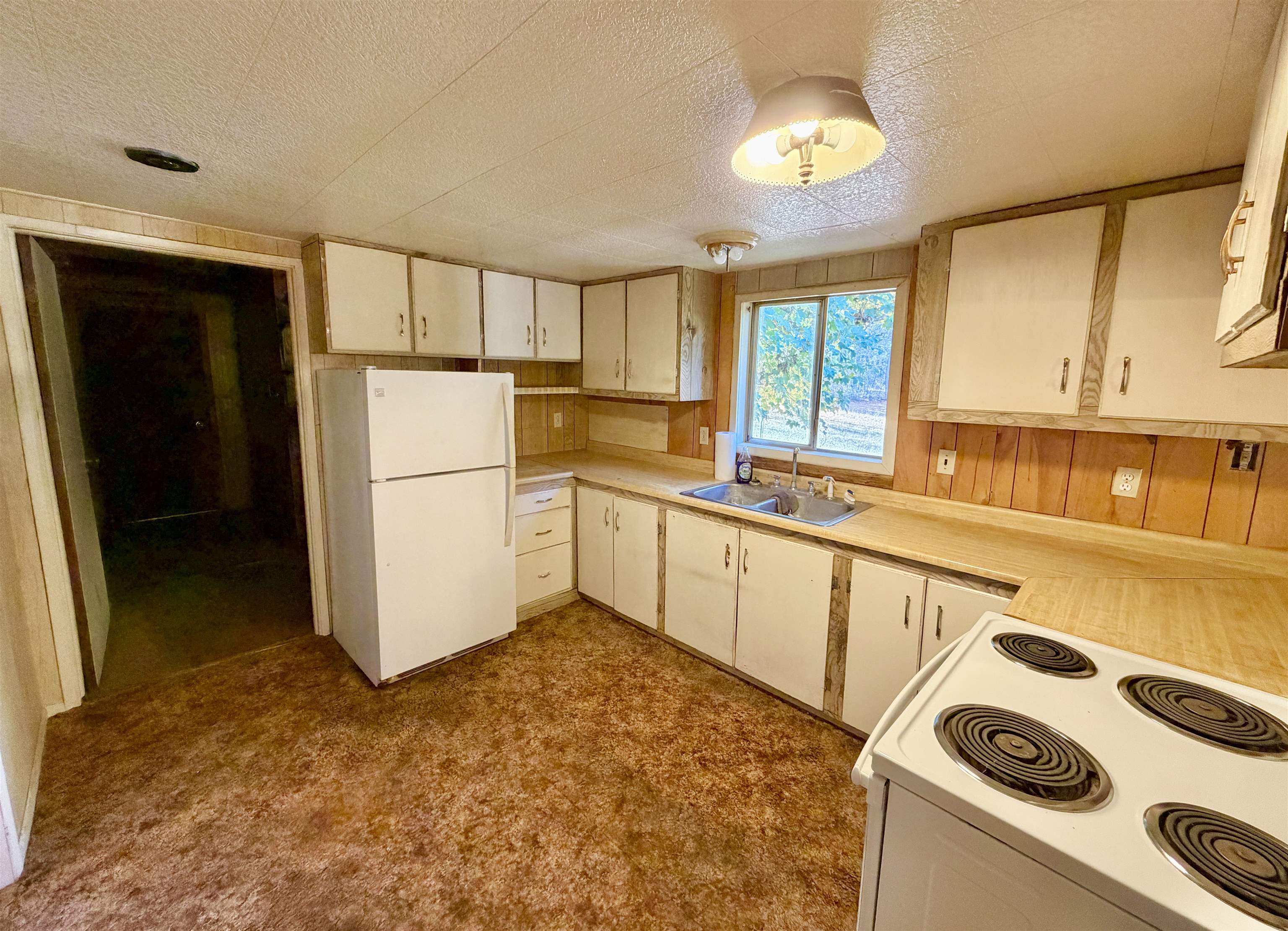 3629 Sand Creek Road Kettle Falls, WA 99141 - Photo 5 of 48