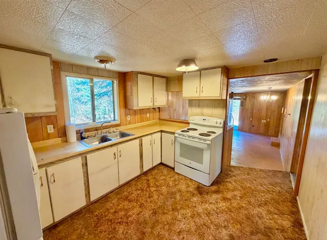 $219,999 | 3629 Sand Creek Road, Kettle Falls, WA 99141