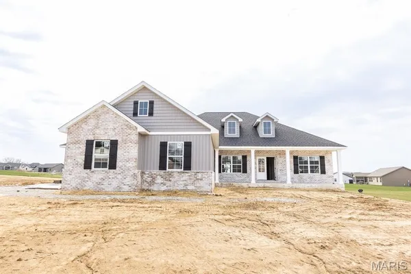 $660,000 | 3736 Golfview Circle, Shiloh, IL 62221