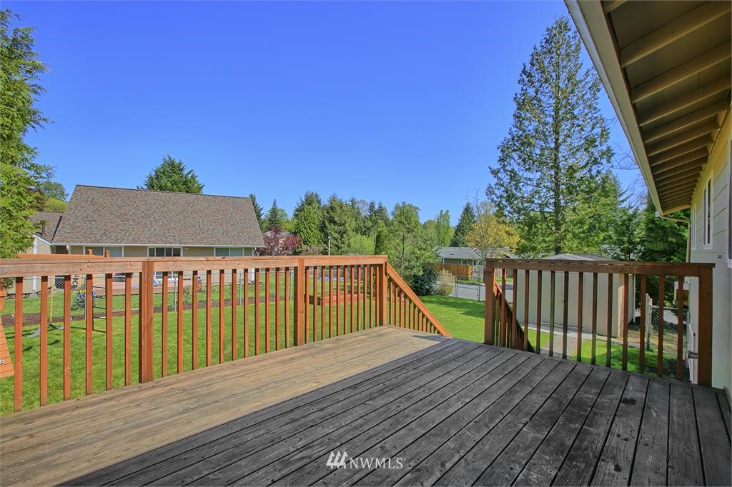 15402 110th Place Northeast Bothell, WA 98011 - Photo 17 of 19 Gallery Image 17
