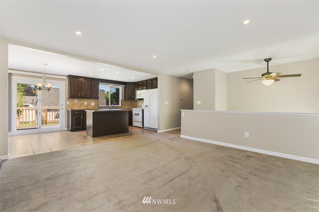 15402 110th Place Northeast Bothell, WA 98011 - Photo 6 of 19 Gallery Image 6
