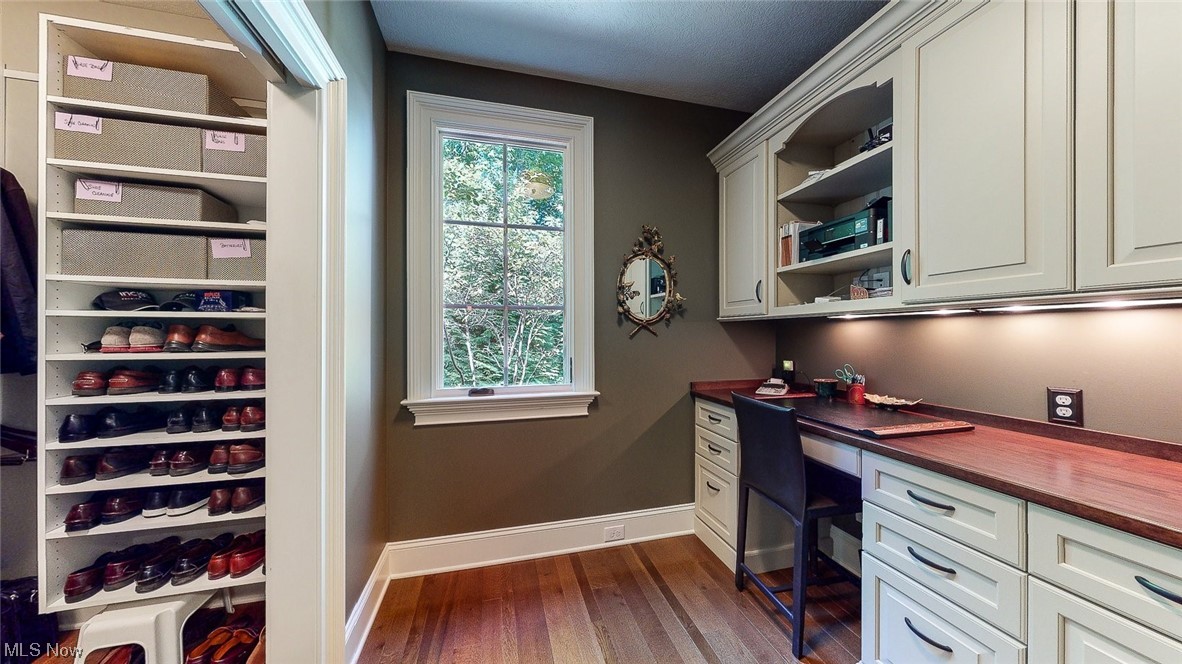 614 Bell Road Chagrin Falls, OH 44022 - Photo 18 of 35 Gallery Image 18