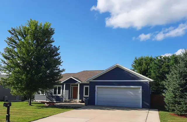 $419,900 | 301 7th Street Northwest, New Richland, MN 56072