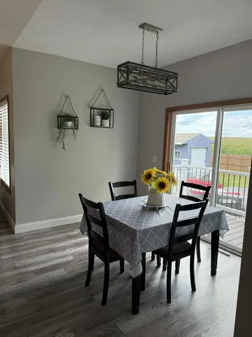 $419,900 | 301 7th Street Northwest, New Richland, MN 56072