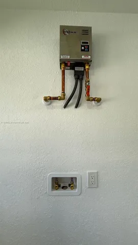 a view of workspace with equipment