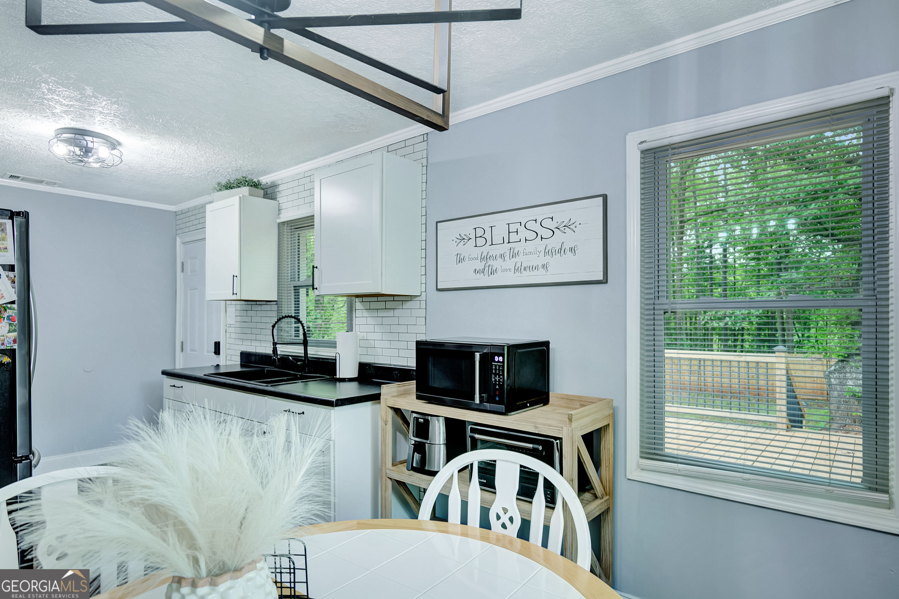 133 Davis Road Barnesville, GA 30204 - Photo 8 of 33