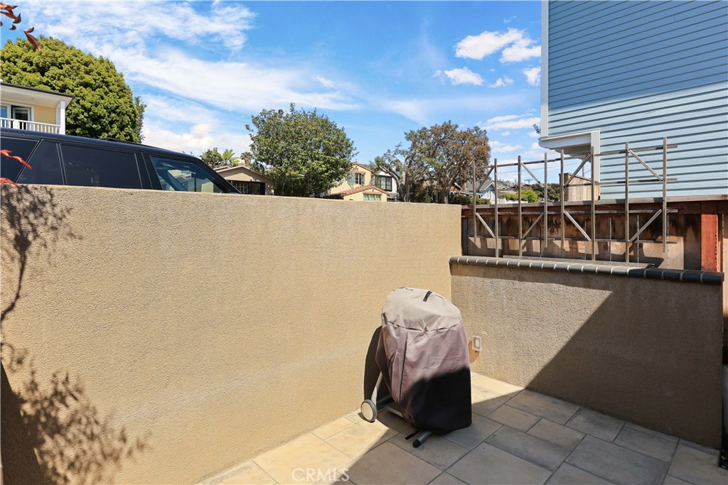 1029 Glenneyre Street Laguna Beach, CA 92651 - Photo 29 of 45