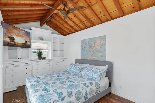 $1,999,000 | 1029 Glenneyre Street, Laguna Beach, CA 92651