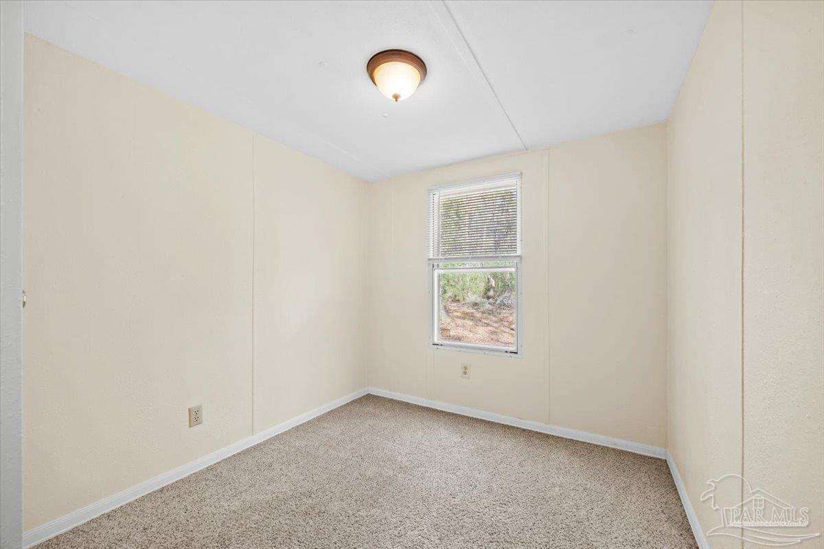 148 McLaughlin Road Milton, FL 32570 - Photo 12 of 15