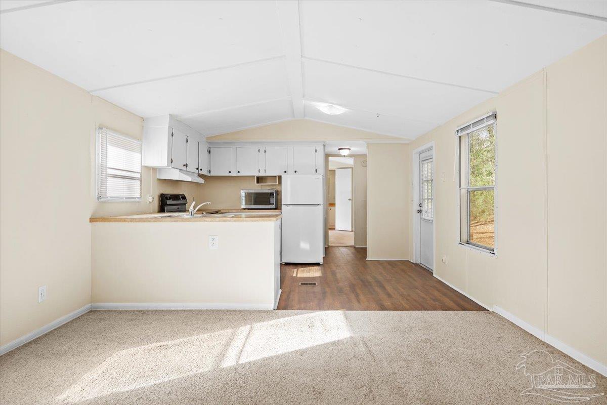 148 McLaughlin Road Milton, FL 32570 - Photo 4 of 15