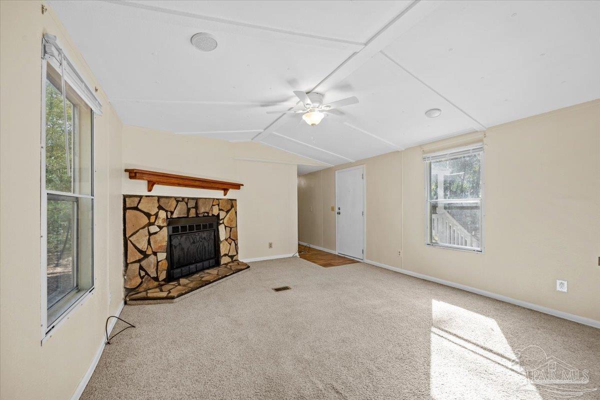 148 McLaughlin Road Milton, FL 32570 - Photo 8 of 15