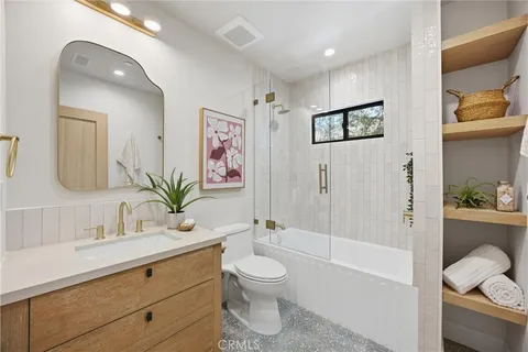 $2,799,000 | 4221 Sunnyside Avenue, Los Angeles, CA 90066