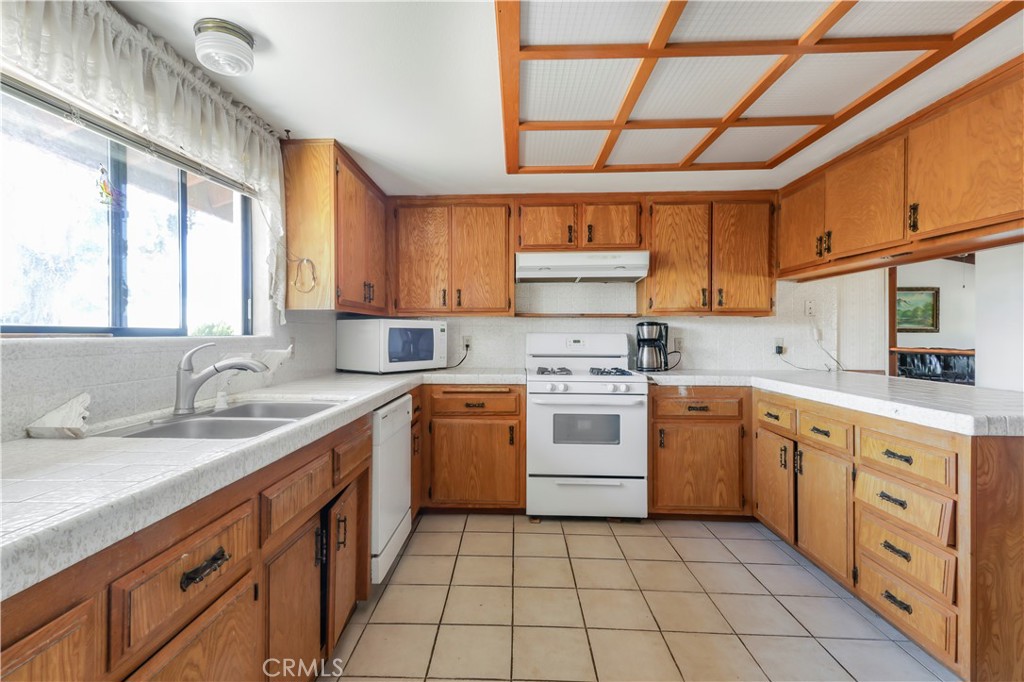 41280 De Portola Road Temecula, CA 92592 - Photo 12 of 28