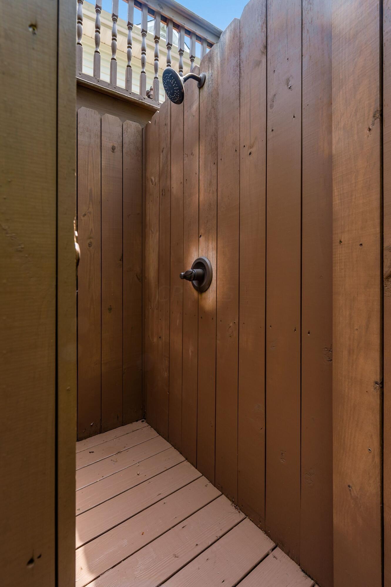 4720 Refugee Road Baltimore, OH 43105 - Photo 64 of 74 Outdoor Shower