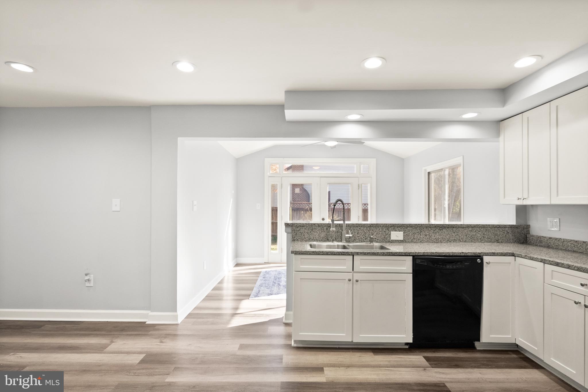 4435 Flintstone Road Alexandria, VA 22306 - Photo 14 of 44