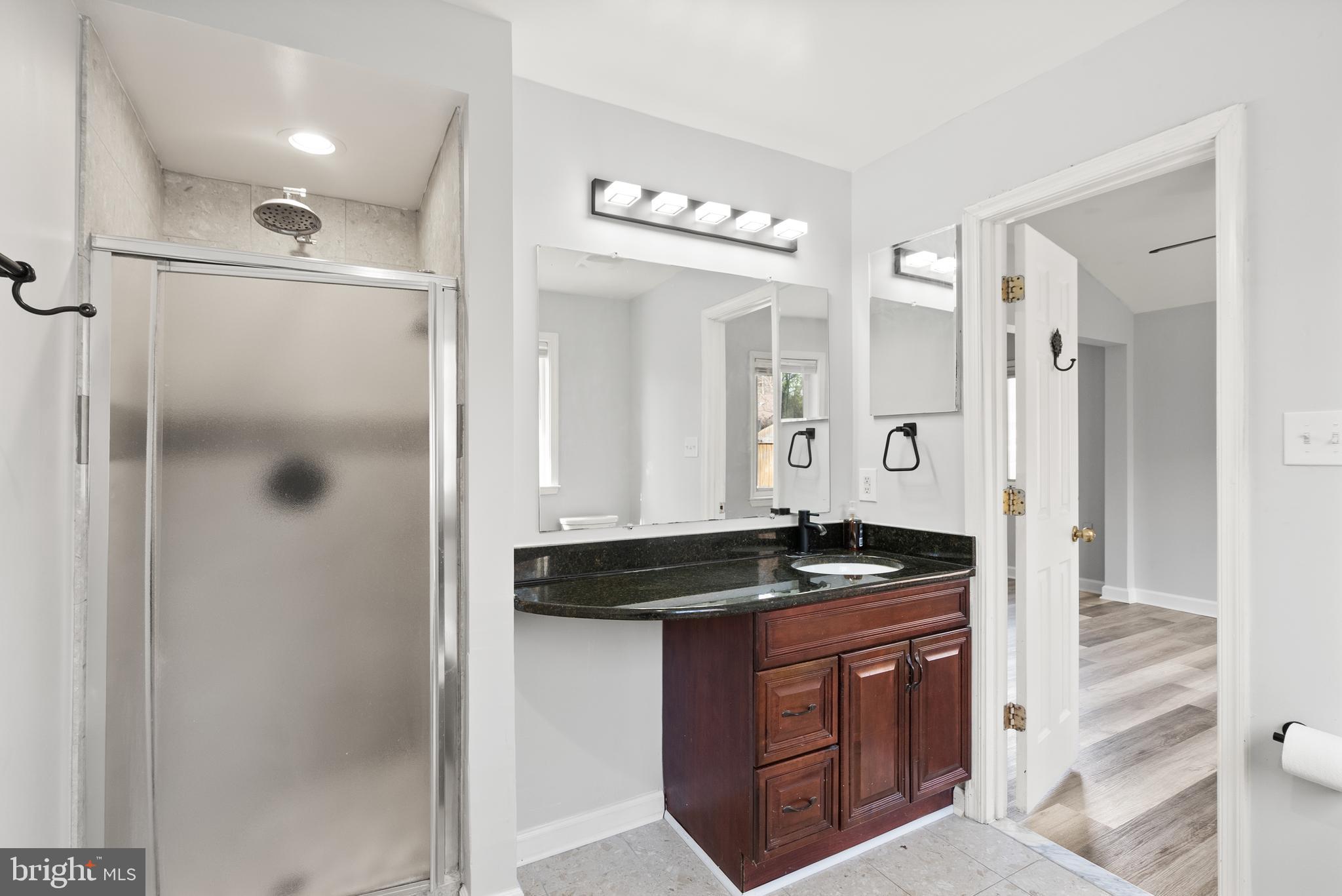 4435 Flintstone Road Alexandria, VA 22306 - Photo 25 of 44