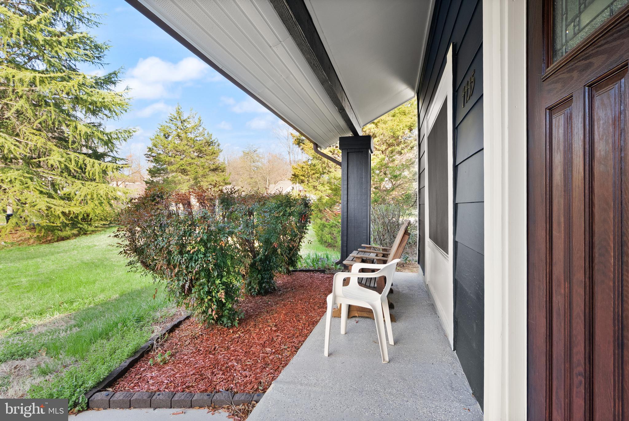 4435 Flintstone Road Alexandria, VA 22306 - Photo 4 of 44