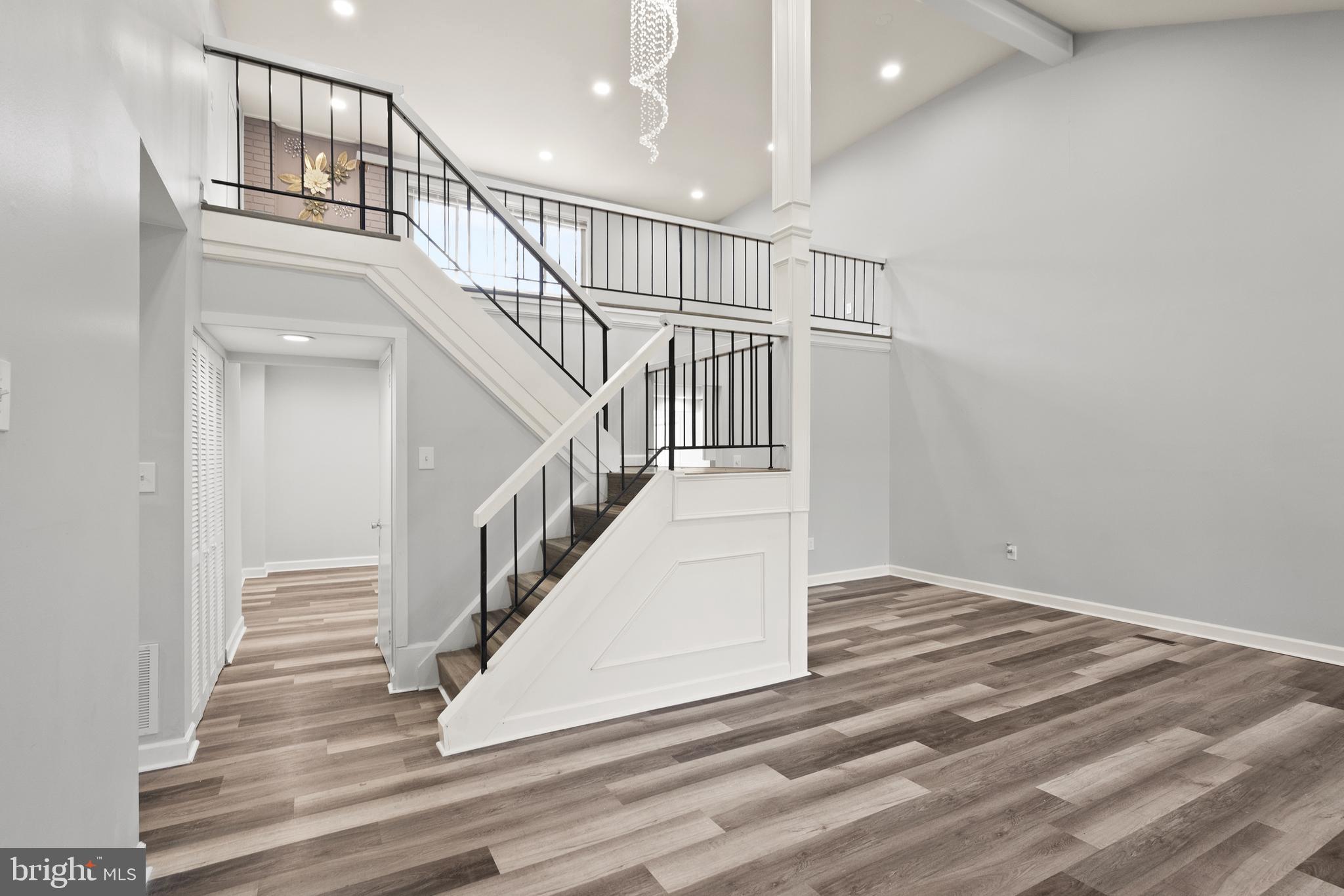 4435 Flintstone Road Alexandria, VA 22306 - Photo 5 of 44