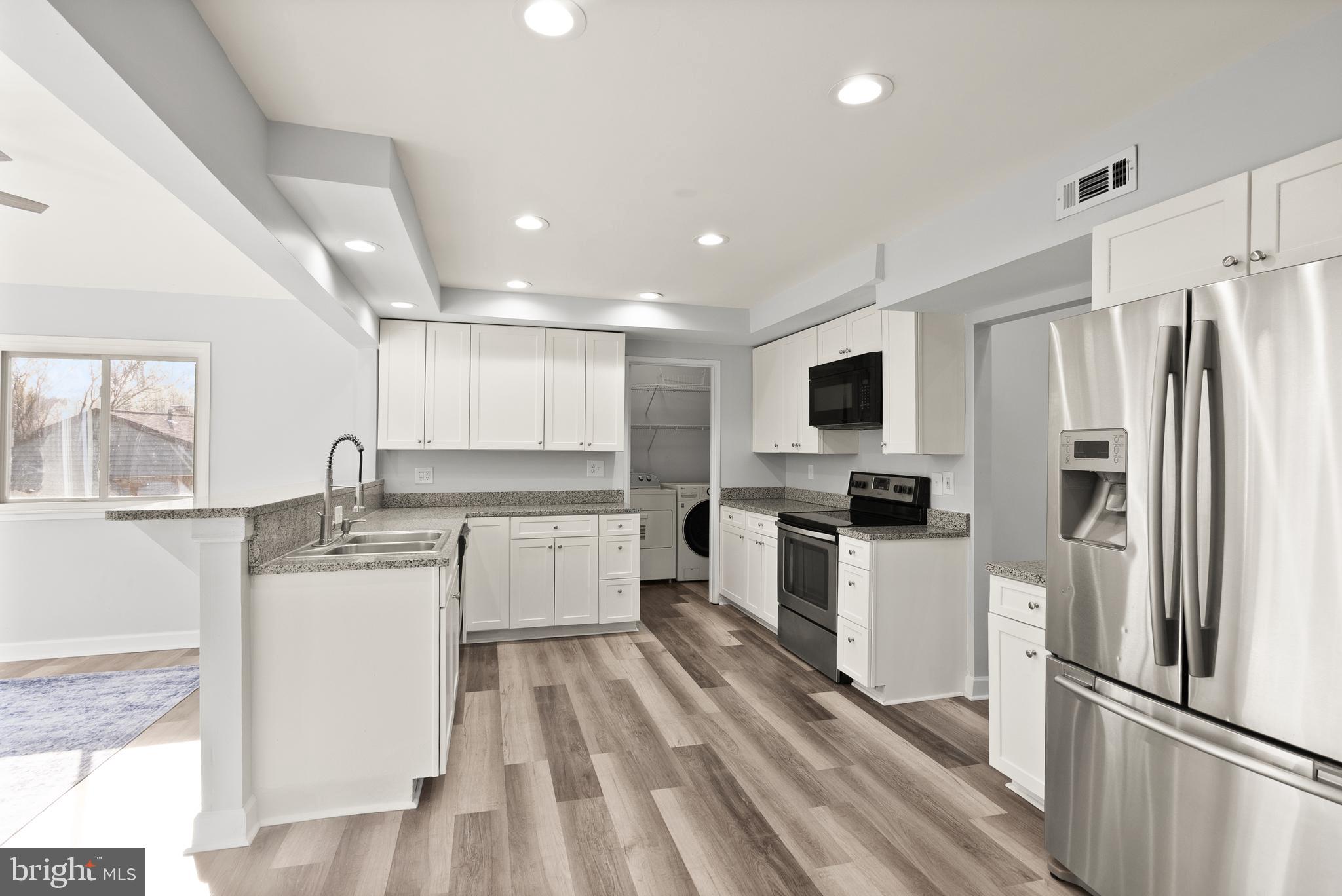 4435 Flintstone Road Alexandria, VA 22306 - Photo 10 of 44