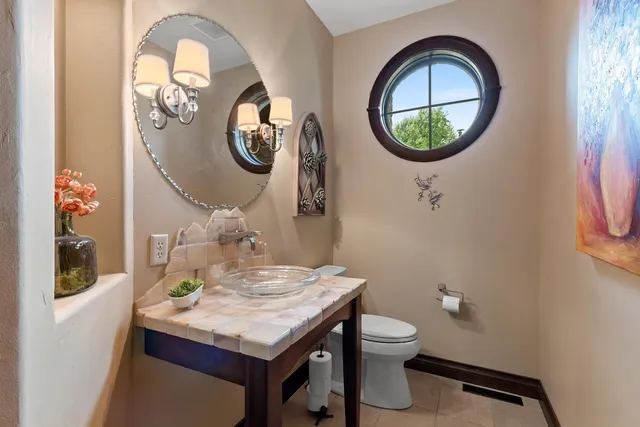 $949,900 | 4349 Windemer Lane, Hobart, WI 54155