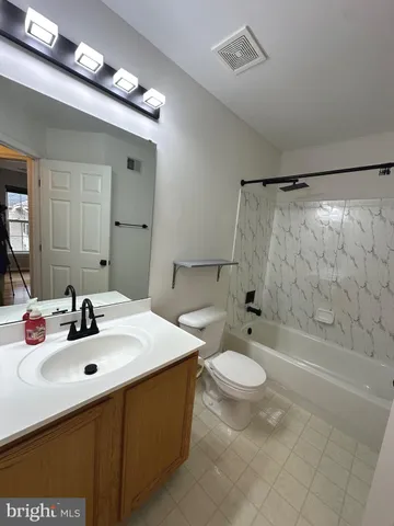 $3,200 | 7017 Manahoac Place, Gainesville, VA 20155