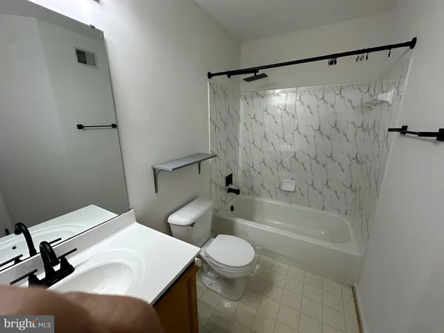 $3,200 | 7017 Manahoac Place, Gainesville, VA 20155