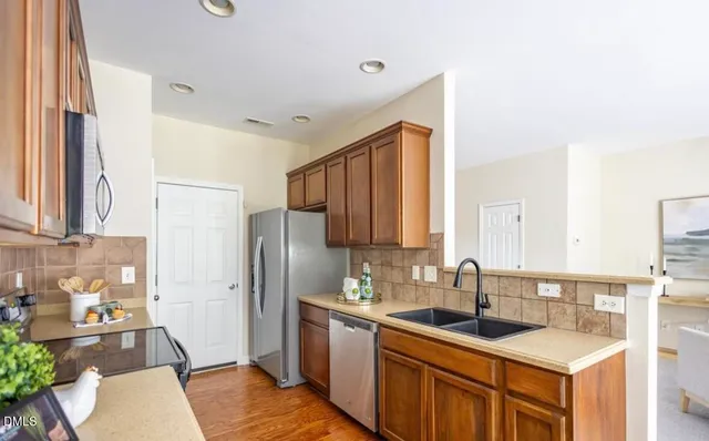 $2,100 | 706 Mardonie Reach Lane, Cary, NC 27519