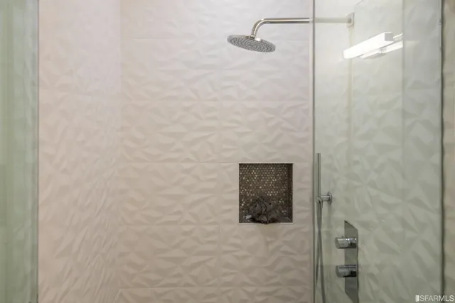 $1,395,000 | 2829 25th Street, Unit 3, San Francisco, CA 94110