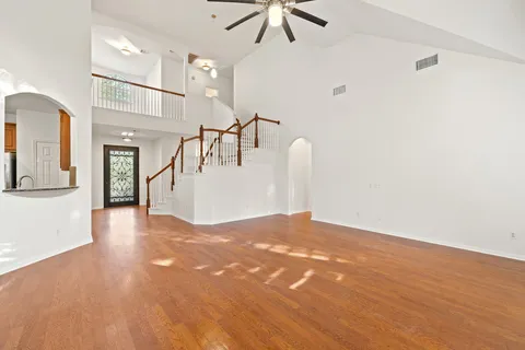 $749,500 | 908 Golden Palomino Court, Austin, TX 78732