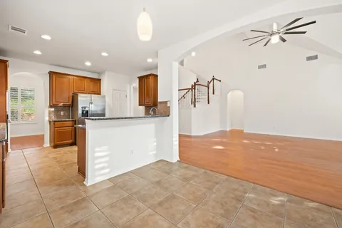 $749,500 | 908 Golden Palomino Court, Austin, TX 78732