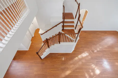 $749,500 | 908 Golden Palomino Court, Austin, TX 78732