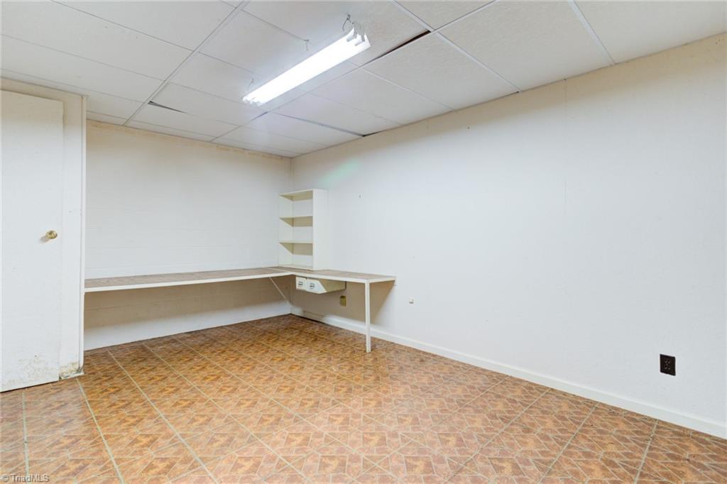 800 Petree Road Winston-Salem, NC 27106 - Photo 25 of 32 Gallery Image 25