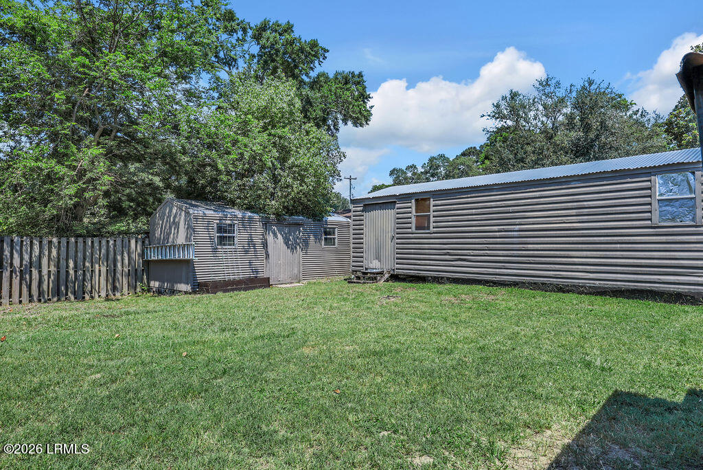 4007 Shell Point Road Beaufort, SC 29906 - Photo 24 of 26 HI5A2034