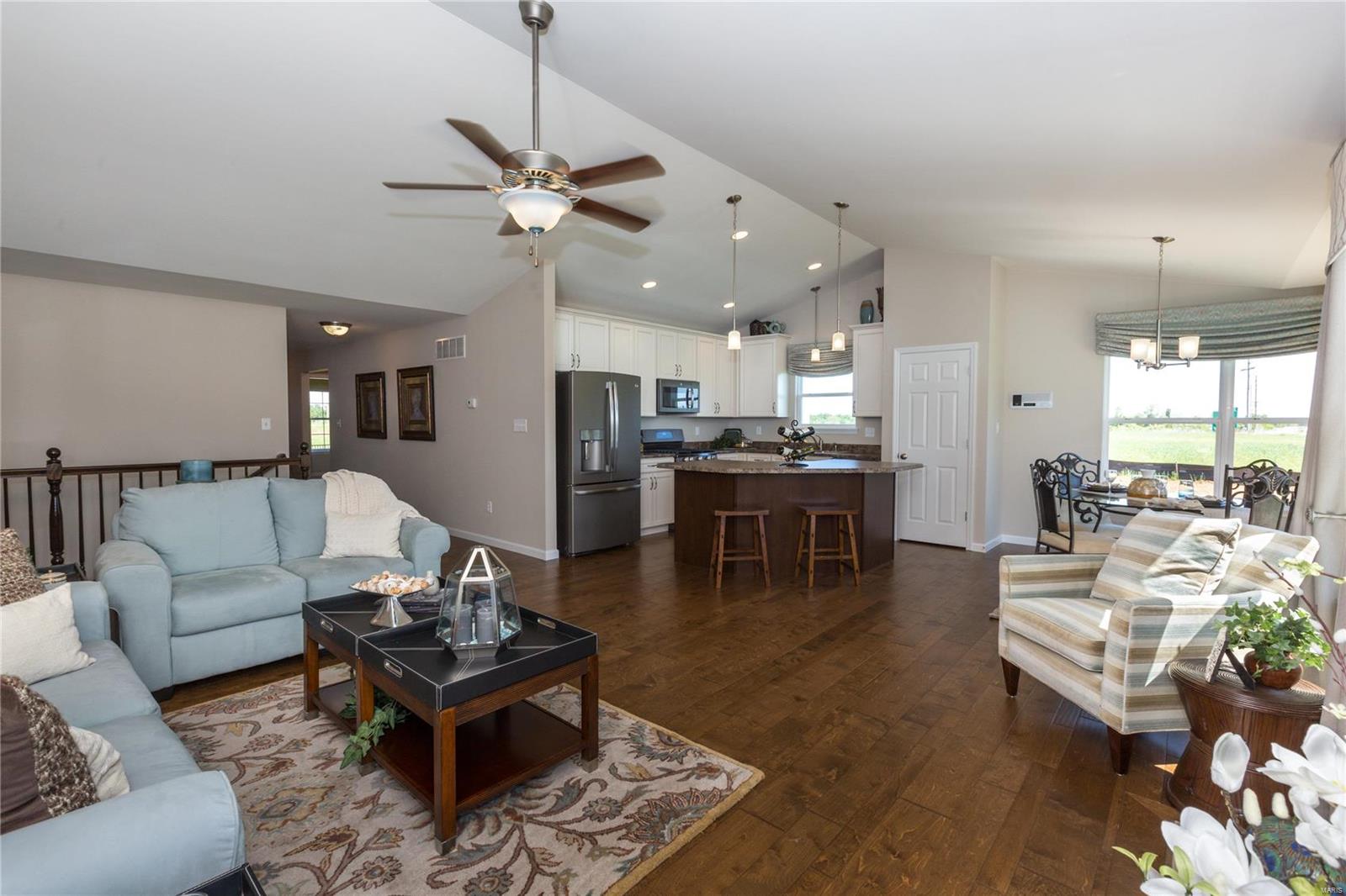 108 Keystone Ridge Drive O'Fallon, MO 63366 - Photo 2 of 4 Gallery Image 2