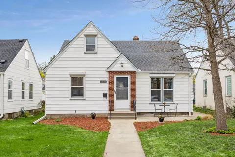 $315,000 | 5525 26th Avenue South, Minneapolis, MN 55417