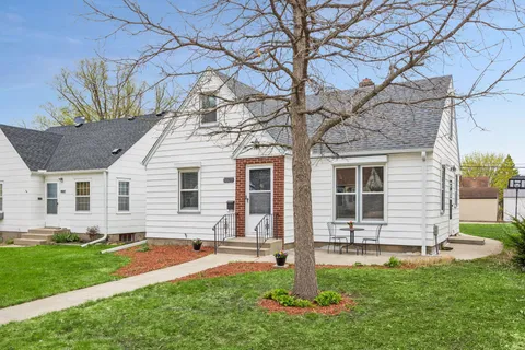 $315,000 | 5525 26th Avenue South, Minneapolis, MN 55417
