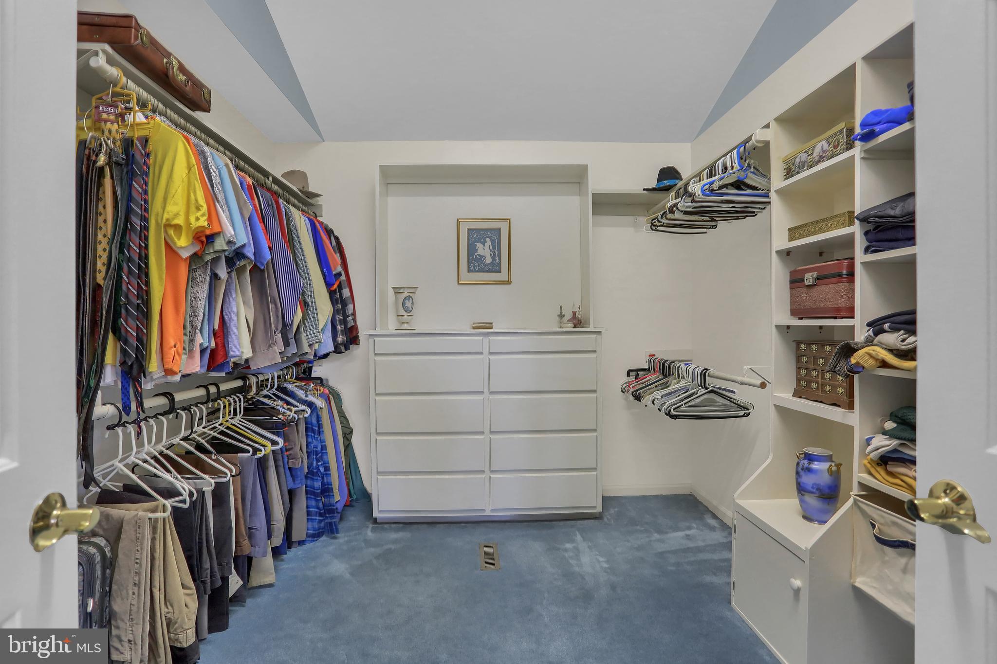 12891 Line Road New Freedom, PA 17349 - Photo 38 of 81 MBR walk-in closet - level 2