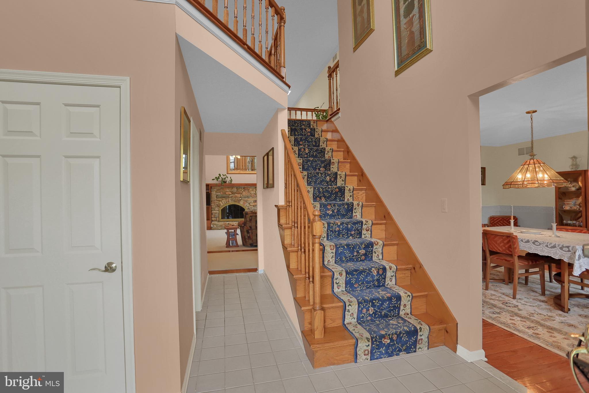 12891 Line Road New Freedom, PA 17349 - Photo 6 of 81 Foyer - level 1