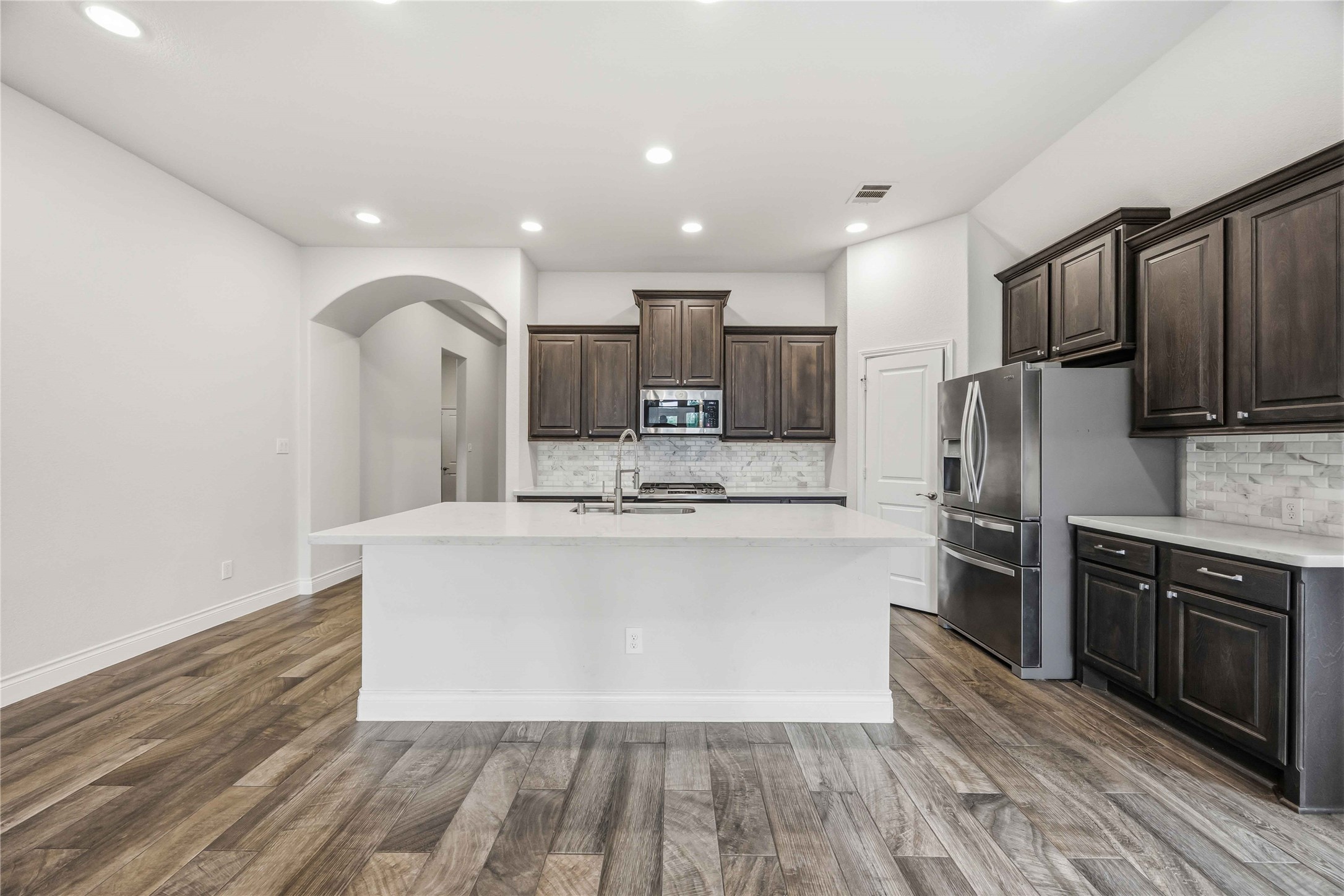 9314 Eckert Road Iowa Colony, TX 77583 - Photo 6 of 25