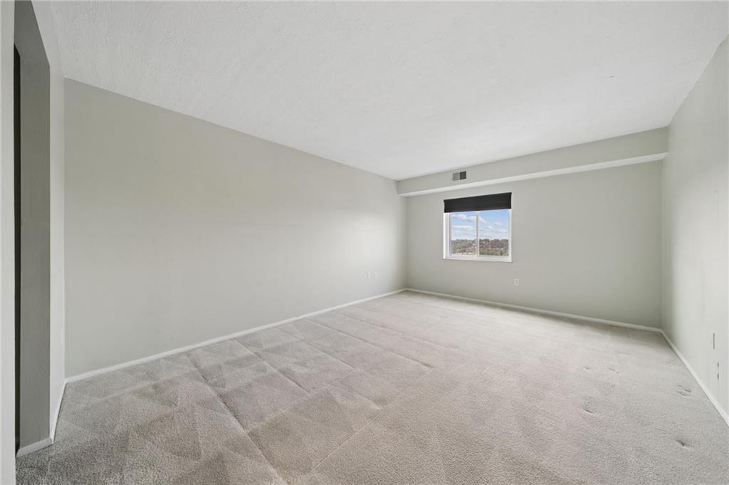 5600 Munhall Road, Unit 905 Pittsburgh, PA 15217 - Photo 15 of 36
