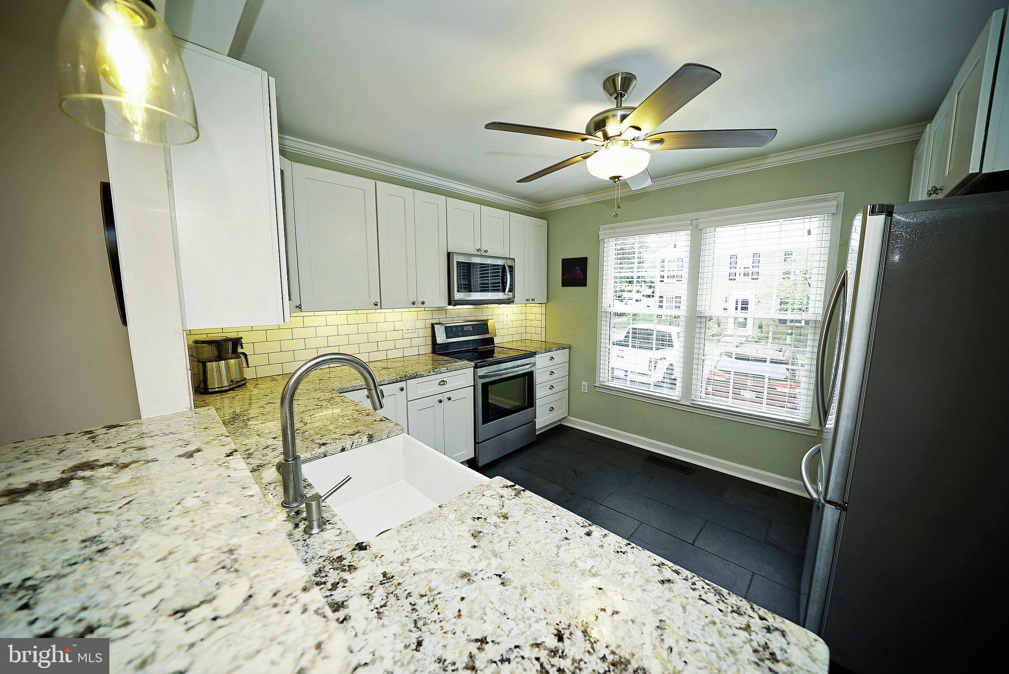 11854 Abercorn Court Reston, VA 20191 - Photo 11 of 29 KITCHEN 2