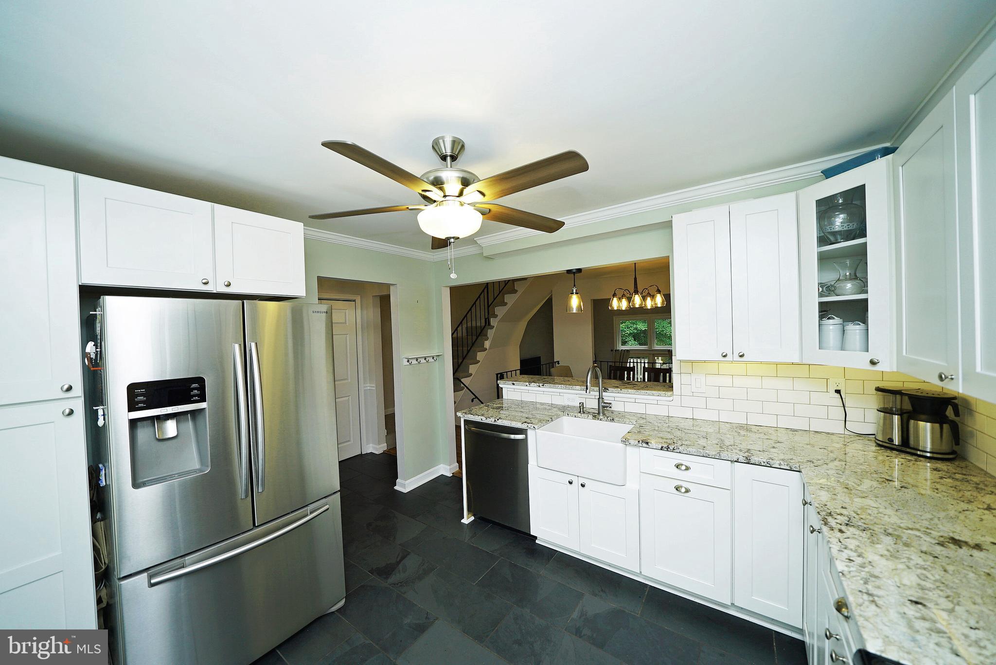 11854 Abercorn Court Reston, VA 20191 - Photo 12 of 29 KITCHEN 3