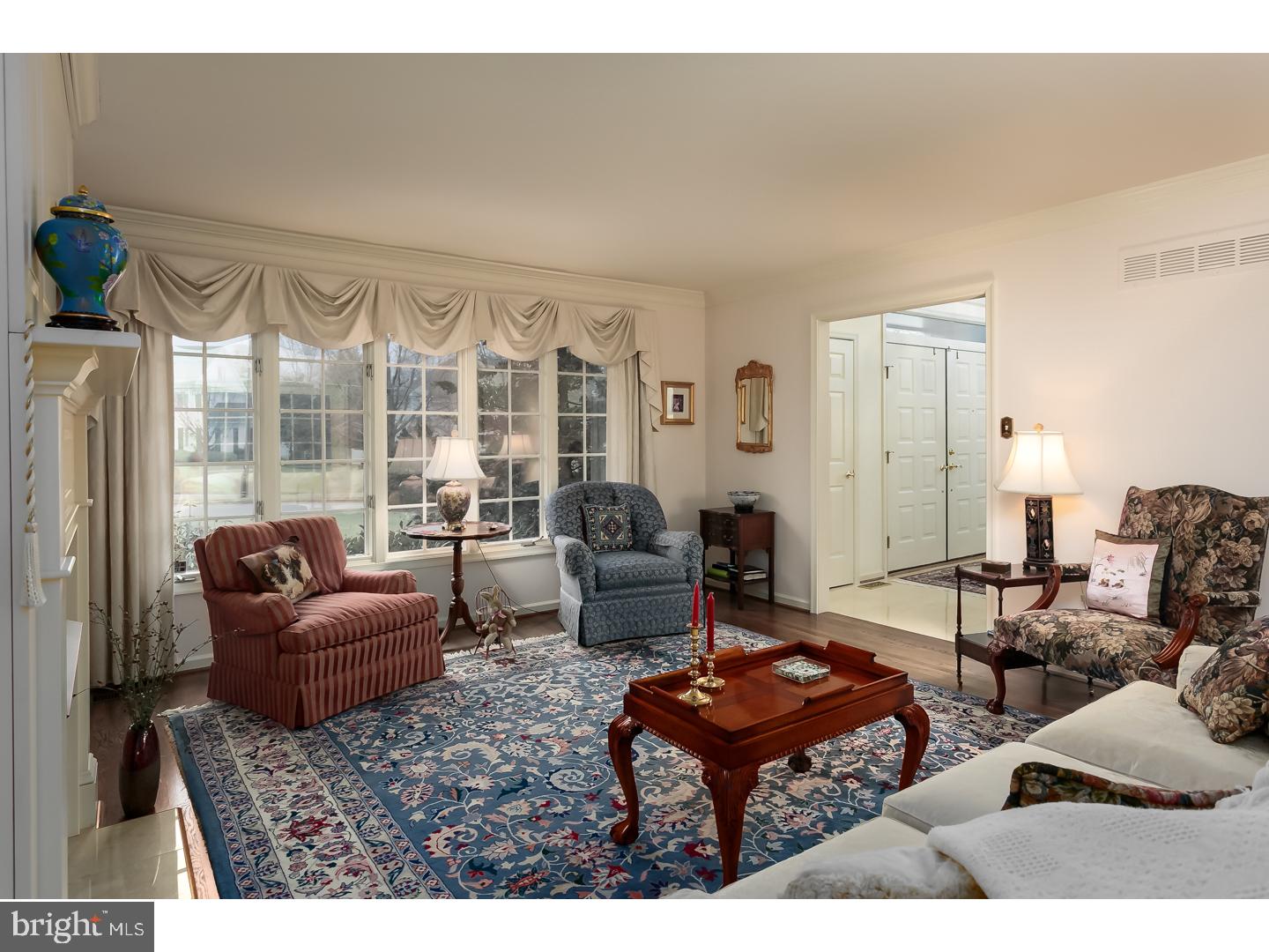163 Forest Road Moorestown, NJ 08057 - Photo 4 of 25 Gallery Image 4